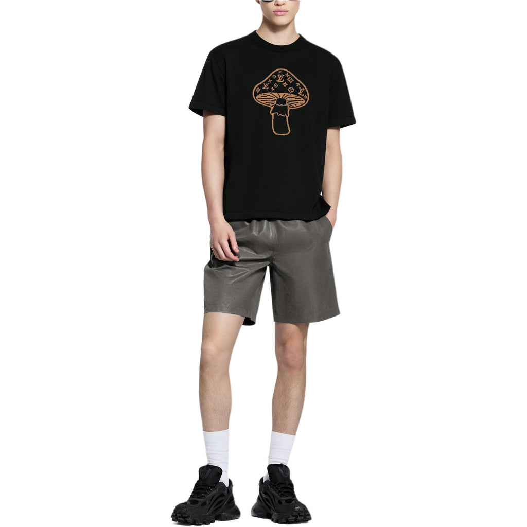 LOUIS VUITTON SS26 Koleksi Musim Semi Awal Pria Kaos Lengan Pendek Leher Bulat Motif Jamur Intarsia (Unisex)