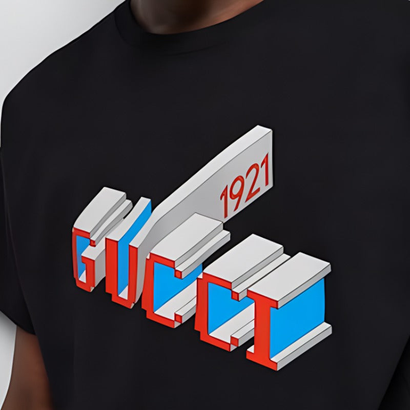 Kaos Lengan Pendek Kerah Bulat GUCCI dengan Huruf dan Angka, Unisex, Hitam