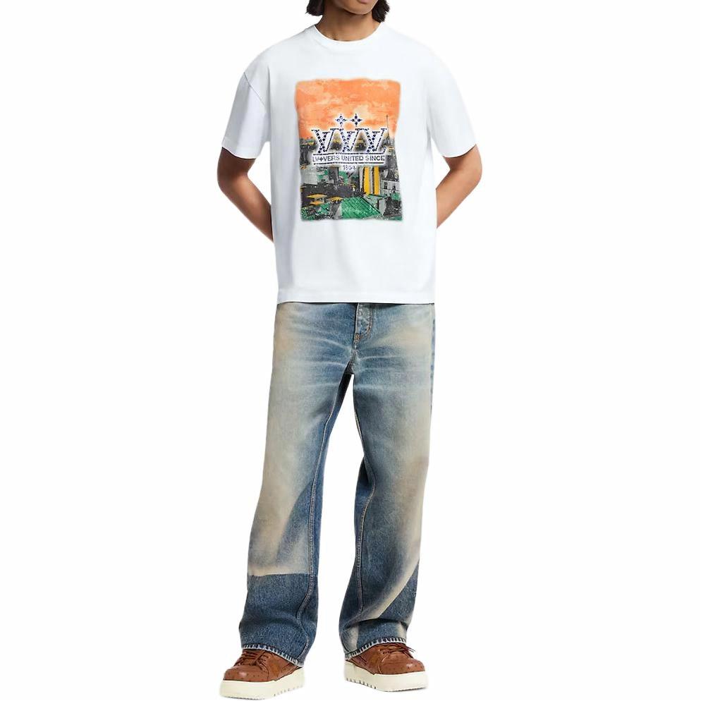 LOUIS VUITTON SS25 Koleksi Musim Semi/Panas Pria Kaos Lengan Pendek Kerah Bulat Warna Polos Bermotif (Unisex)