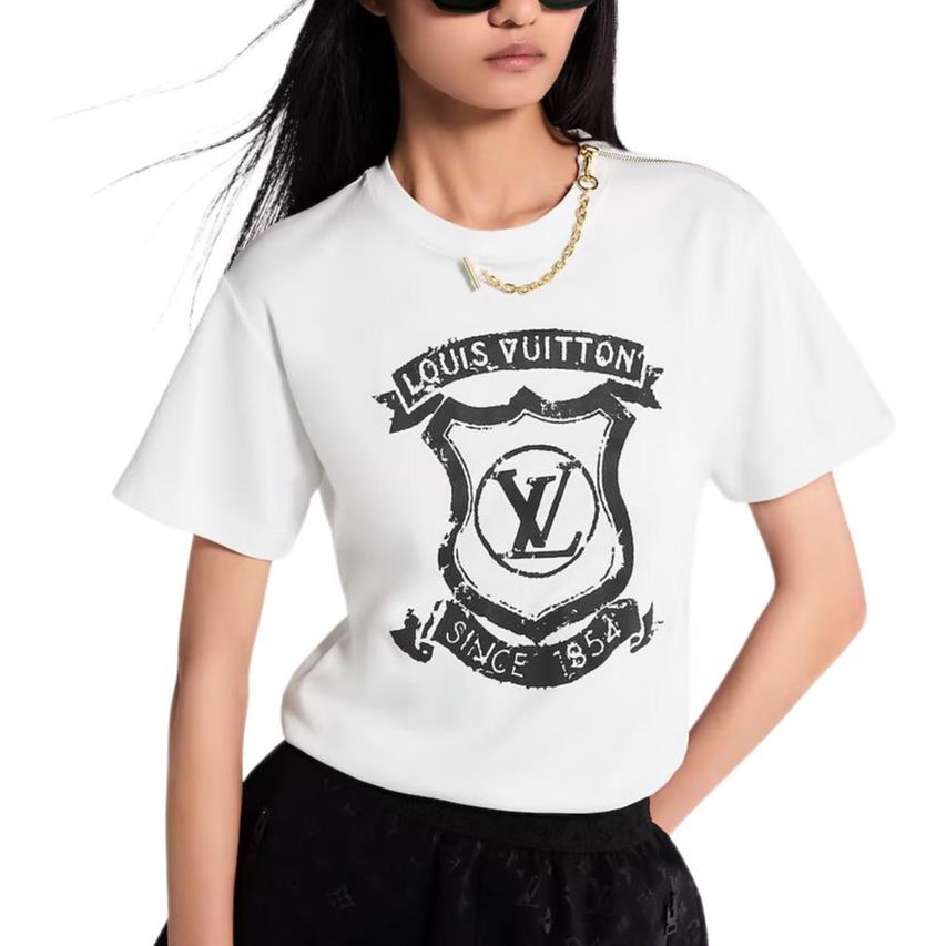 Kaos oblong berkerah bulat dengan detail resleting khas LOUIS VUITTON untuk pria dan wanita.